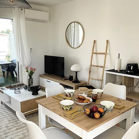 Cosy Avec Wifi En Bord De 아파트 *