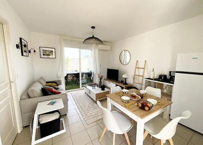 Cosy Avec Wifi En Bord De Appartamento