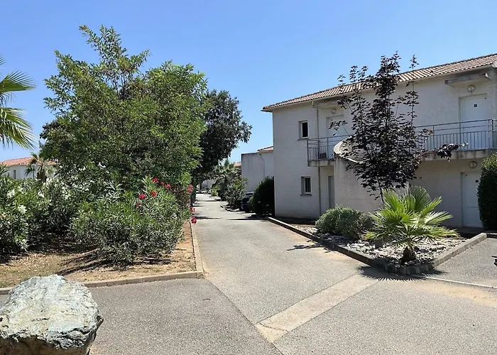 Cosy Avec Wifi En Bord De Appartamento